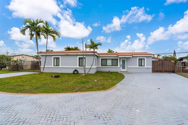 Building Photo - 1230 SW 86th Ct