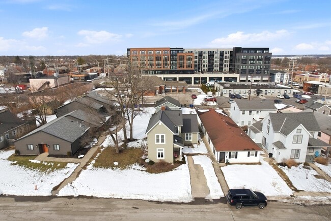 Building Photo - 1374 Ida Ave