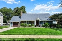 Building Photo - 1204 Holly Pl