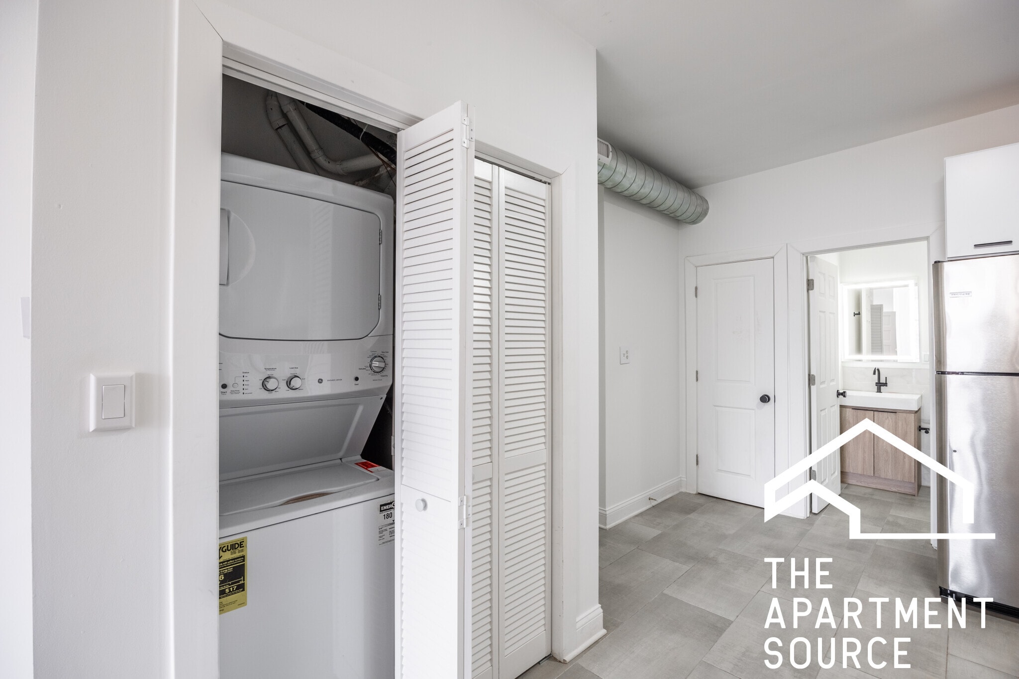 Building Photo - 1843 N Kedzie Ave