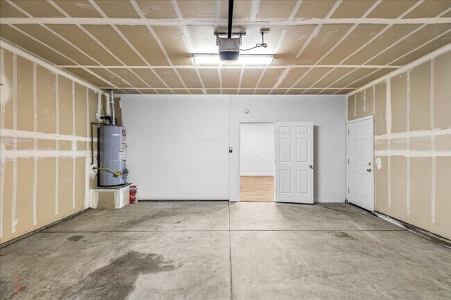 Building Photo - Beautiful 3(4) Bedroom/2 Bath Home Located in Lodi Ca