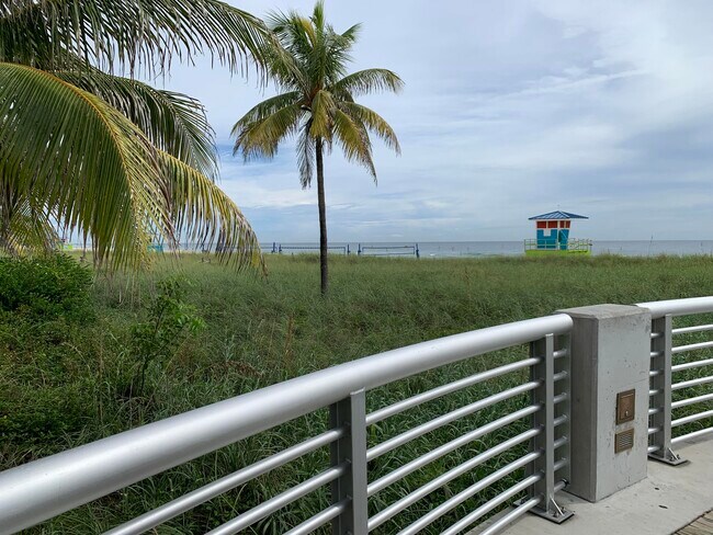 Building Photo - 3208 SE 11th St