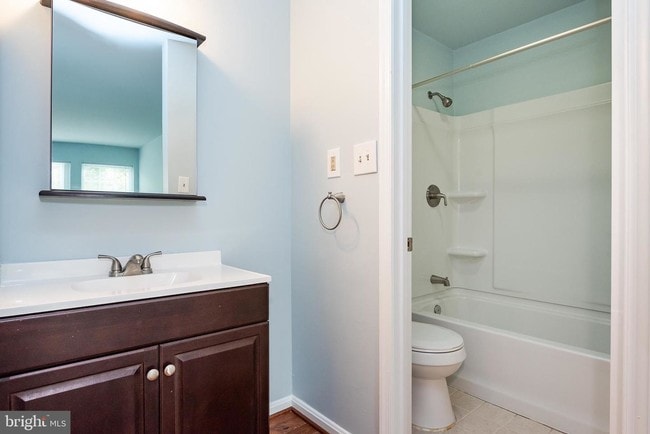 Building Photo - 8352 Montgomery Run Rd