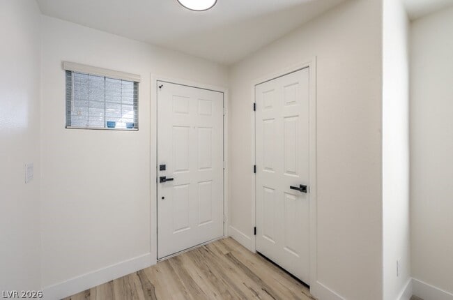 Building Photo - 3227 Velvet Rose St