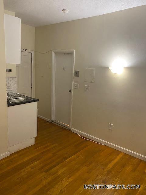 Building Photo - 51 S Huntington Ave