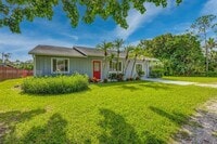 Building Photo - 15216 85th Ave N