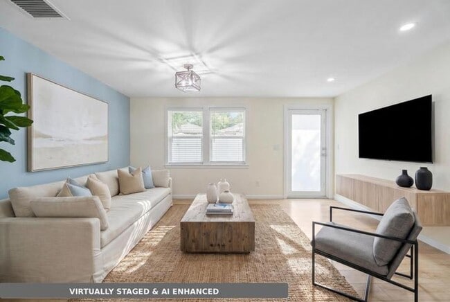 Building Photo - 353 E Lakewood Rd