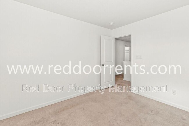 Building Photo - 8511 Fownes Ln