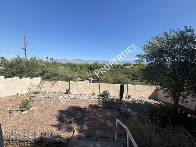 Building Photo - 9511 E Briana Ln