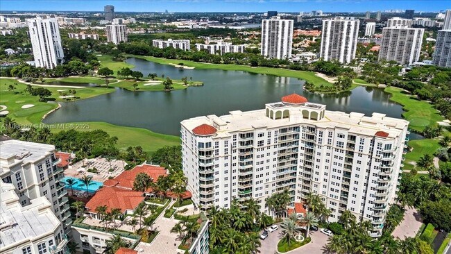 Building Photo - 20000 E Country Club Dr