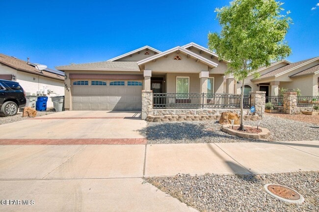 Primary Photo - 12769 Tre Maximiliano Ave