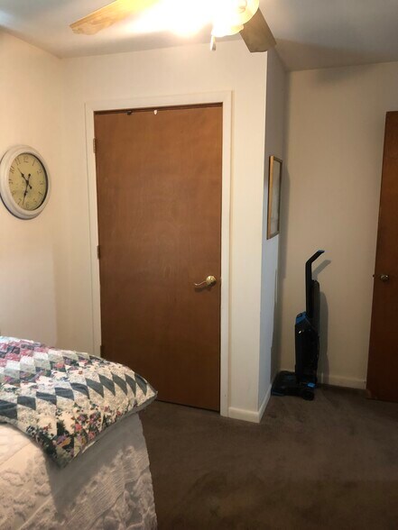 Closet of Bedroom 2 - 414 N Adair St