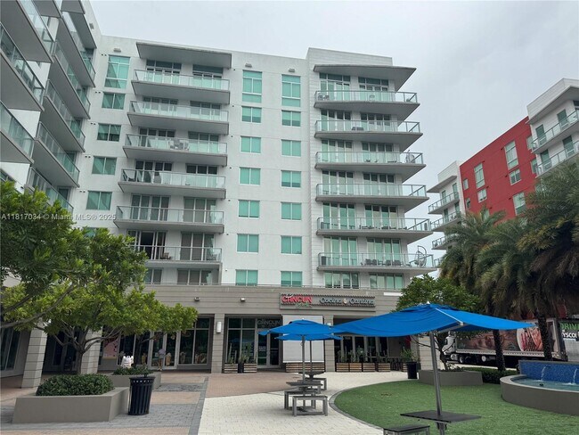 Building Photo - 7825 NW 107th Ave