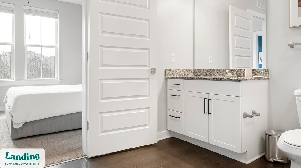 Building Photo - 6025 Riverview Rd SE