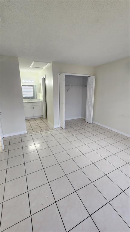 Building Photo - 2108 Bahamas Ct