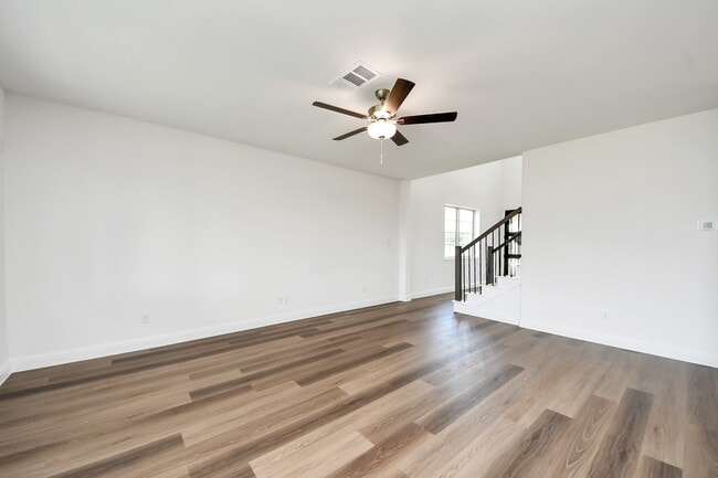 Building Photo - 4042 Colony Ln