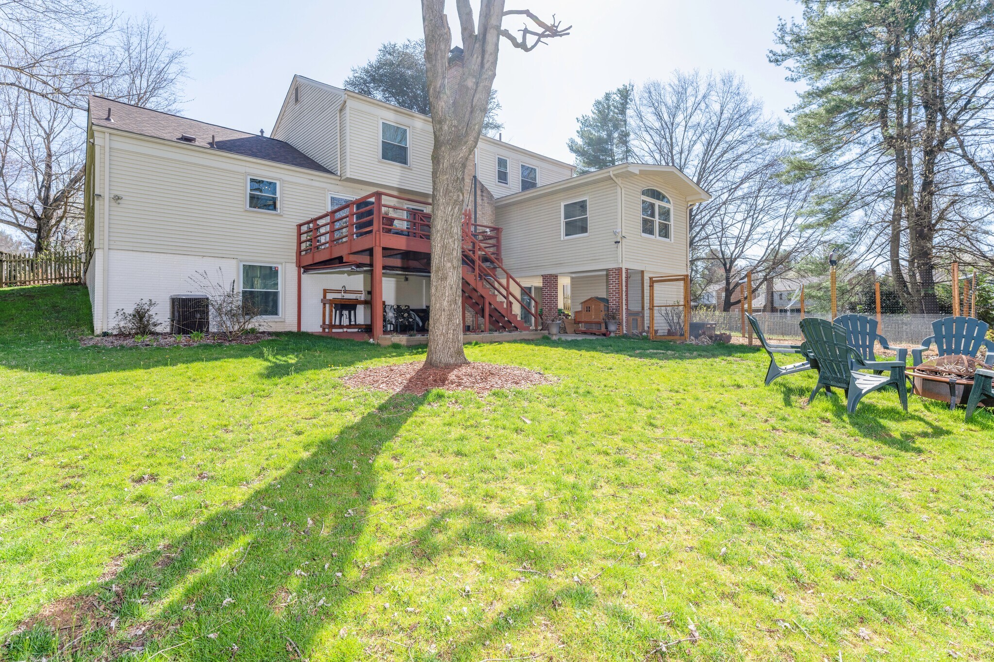 Building Photo - 9129 Wandering Trail Dr