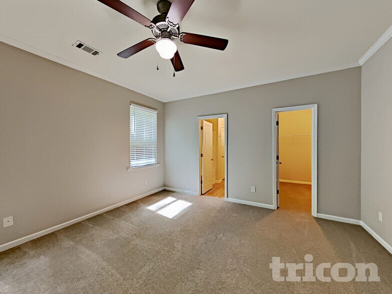 Building Photo - 7894 Bluefin Trail