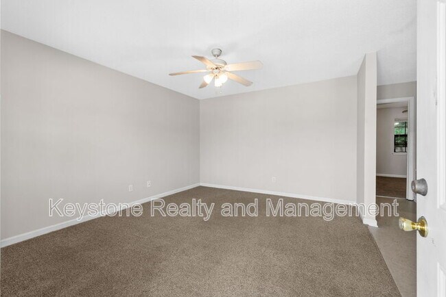 Building Photo - 1375 Thompsonville Ln