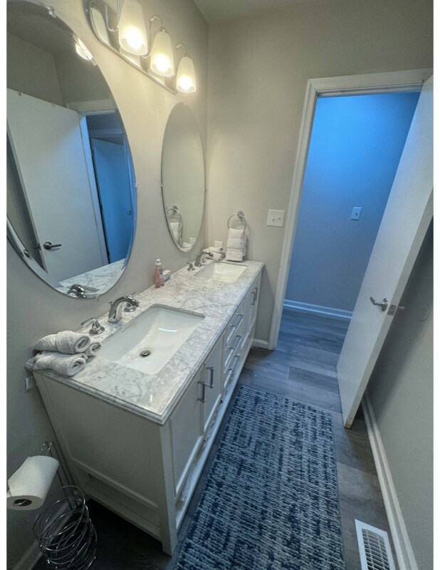 Building Photo - 126 N 4th St