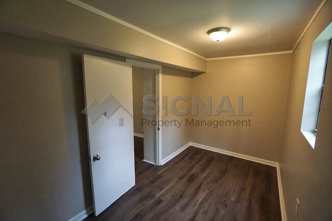 Building Photo - 7619 Henry Ellen Rd