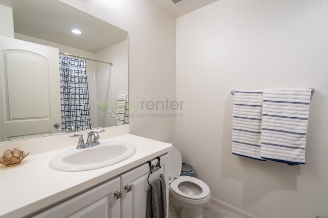 Building Photo - Stunning Verano at Skyline |Gated Communit...