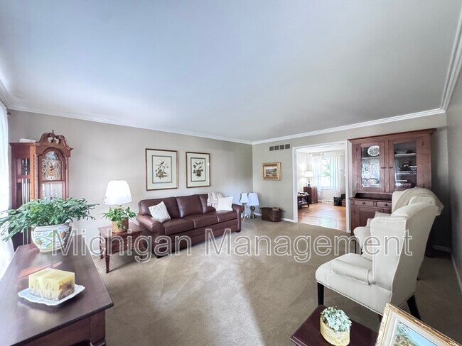 Building Photo - 42098 Banbury Rd