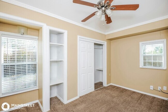 Building Photo - 809 Minuteman Dr, Blue Mound, TX 76131