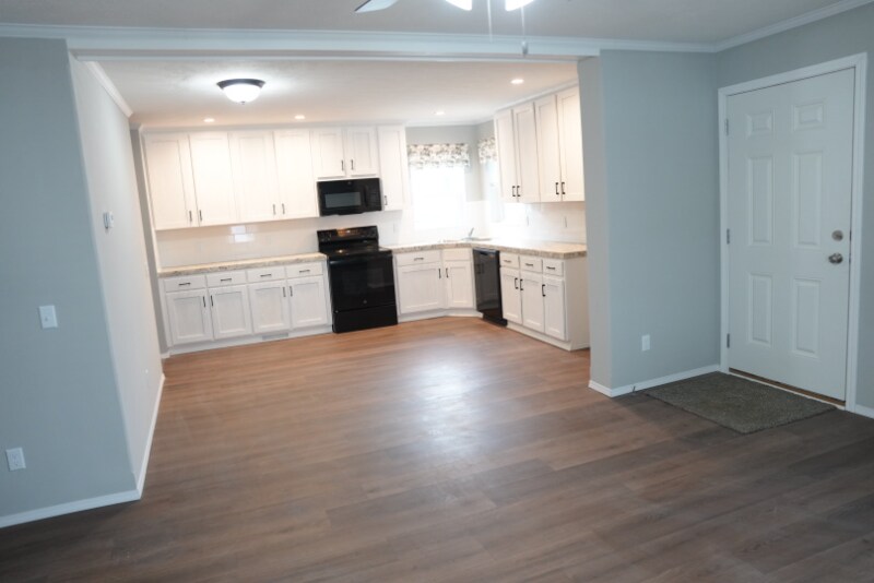 Building Photo - 5865 S Fairfax Rd