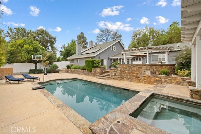 Building Photo - 598 Encino Vista Dr