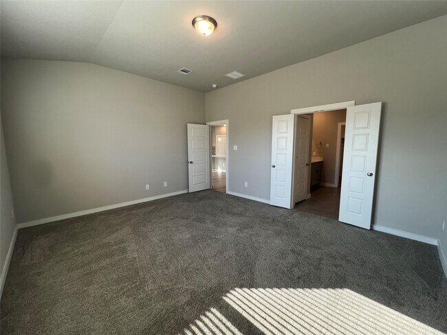 Building Photo - 2611 Colorado Crk Dr