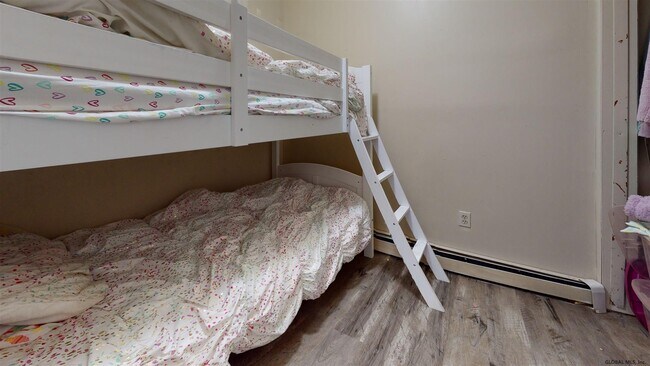 Building Photo - 65 West St