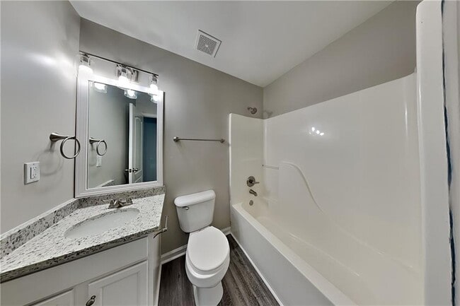 Building Photo - 383 Kyles Cir