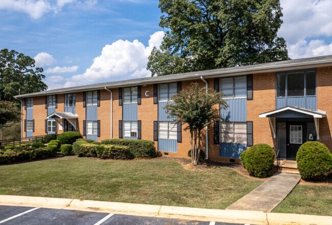 Building Photo - 100 Morrow Rd