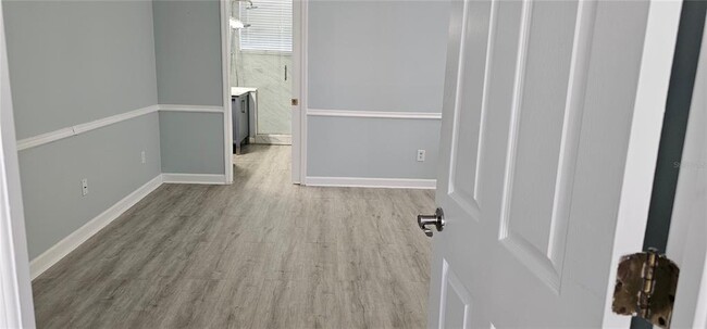 Building Photo - 14321 Mandolin Dr