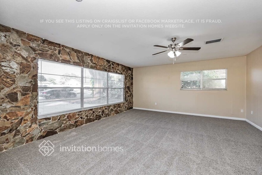 Building Photo - 220 Mary Ellen Ave