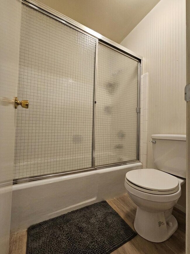 Building Photo - 6311 N 74th St