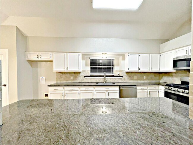 Building Photo - 8501 Priest River Dr