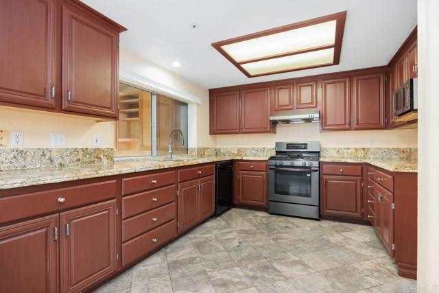 Building Photo - 1621 Wesley Way