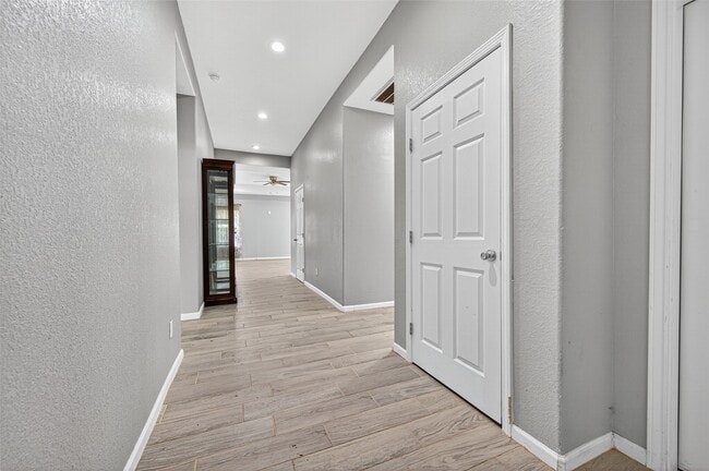 Building Photo - 25106 Morgan Cemetery Rd