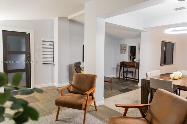 Building Photo - 2040 NE 173rd St