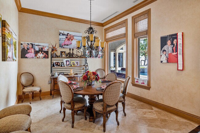 Building Photo - 981 Hillsboro Mile