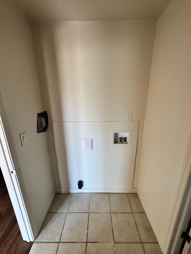 Building Photo - 2/1 Duplex in Shelby, NC