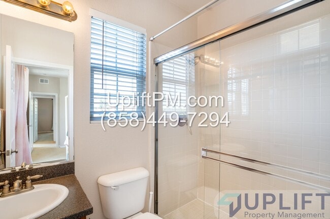 Building Photo - Spacious 5-Bedroom Home with Pool & Spa in San Elijo Hills ** MOVE IN SPECIAL $500 OFF FIRST MONT...