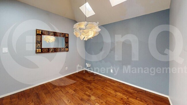 Building Photo - 6708 Roman Ct