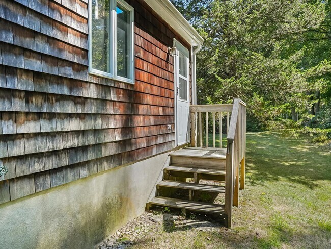 Building Photo - 106 Spoonwood Rd