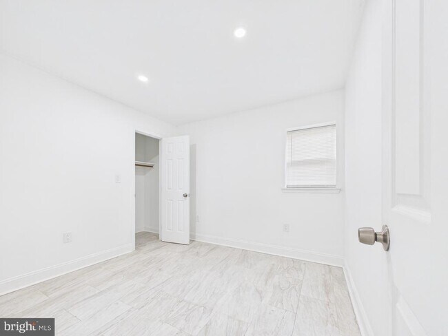 Building Photo - 1315 Harlem Ave
