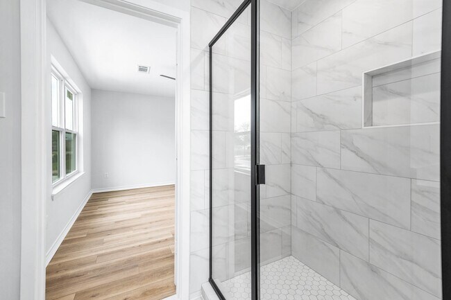 Building Photo - 783 Fortune St