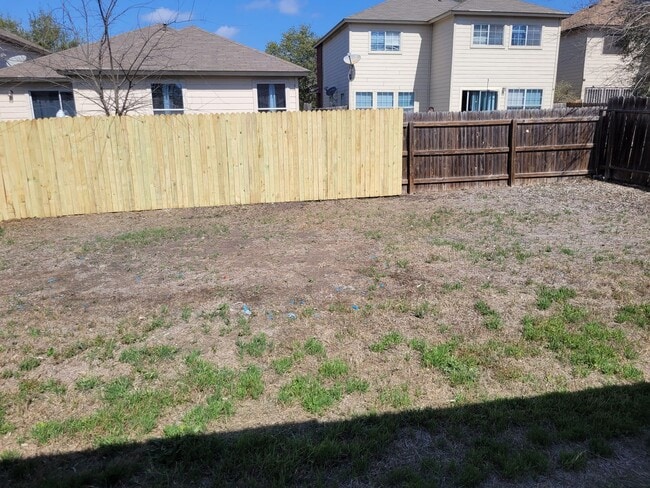 Building Photo - 3 BD 2BA Home