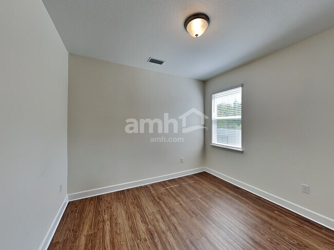 Building Photo - 347 Pine Terrace Dr